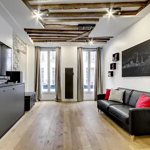 Mandar Apartment Paris