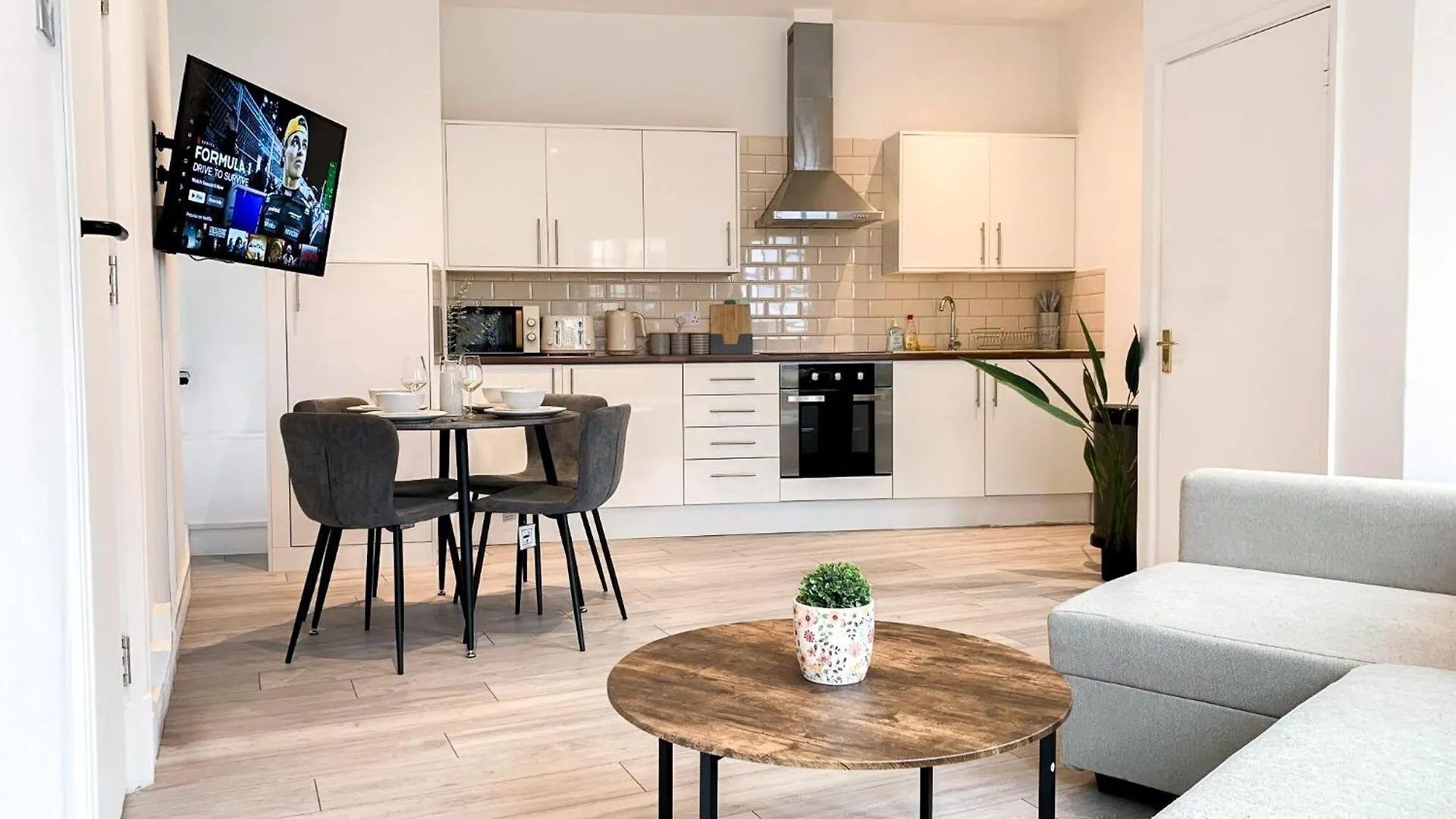 1-Bedroom Apartments In Shoreditch, Old Street, Hoxton London