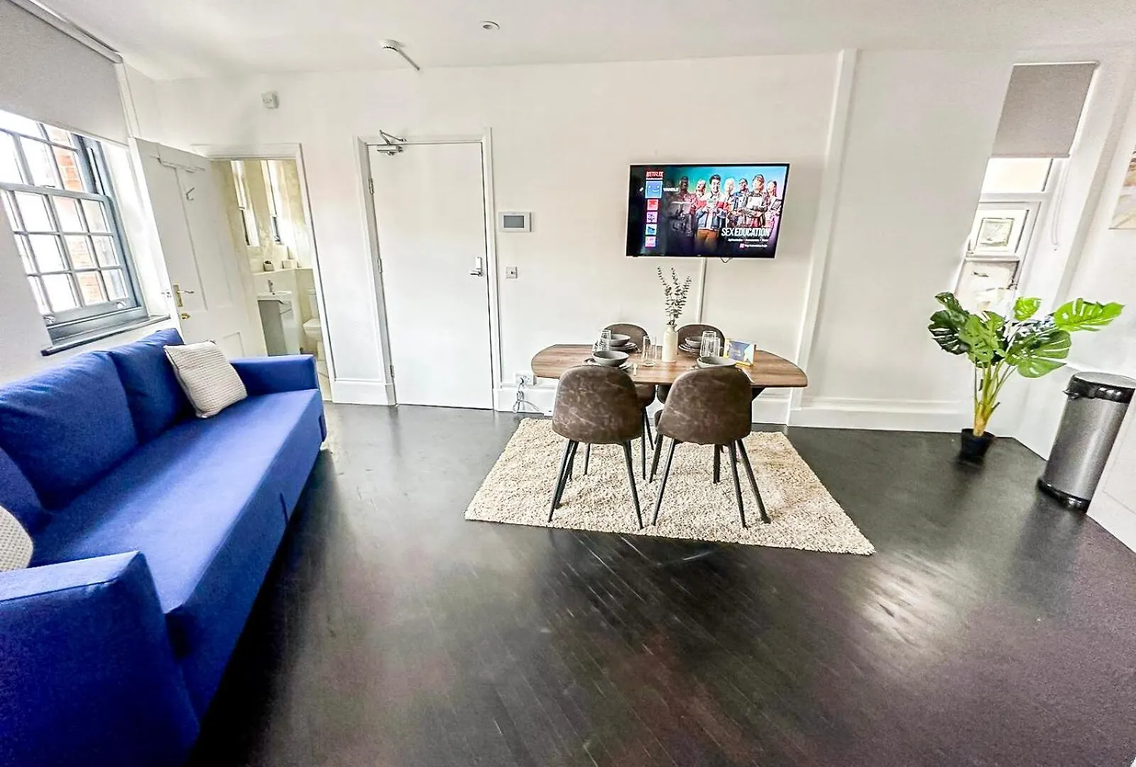 1-Bedroom Apartments In Shoreditch, Old Street, Hoxton London 0*,