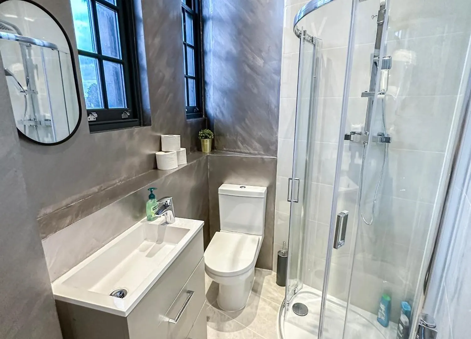 1-Bedroom Apartments In Shoreditch, Old Street, Hoxton London
